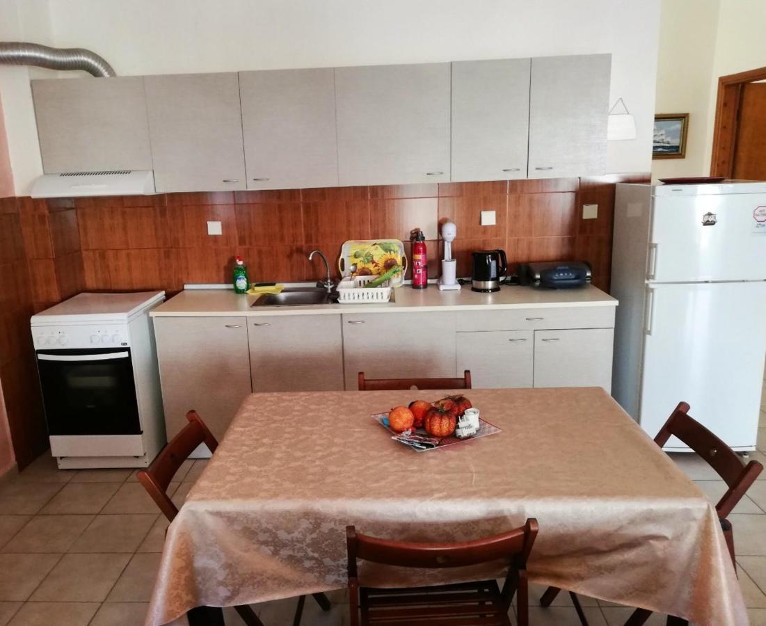 Beautiful Apartment Anais Near The Sea 阿吉亚特拉萨 外观 照片