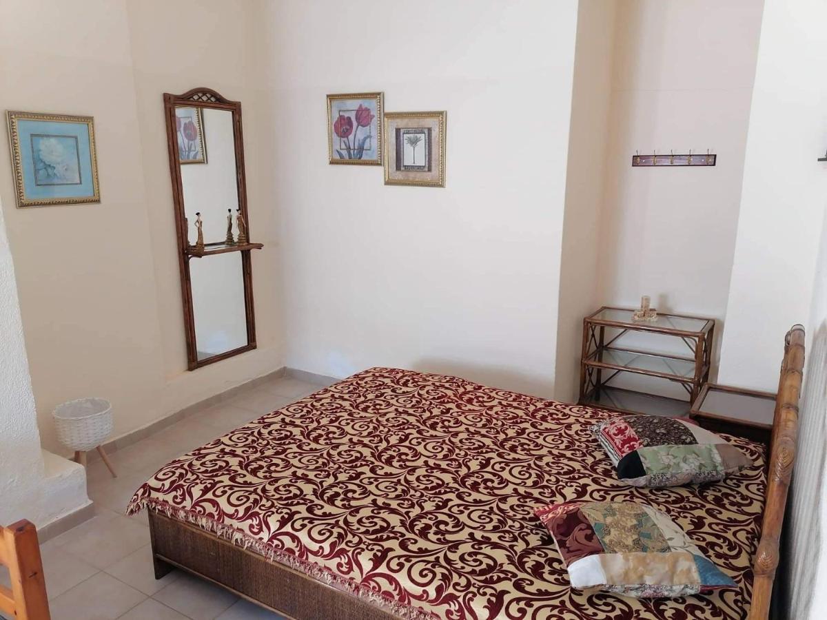 Beautiful Apartment Anais Near The Sea 阿吉亚特拉萨 外观 照片